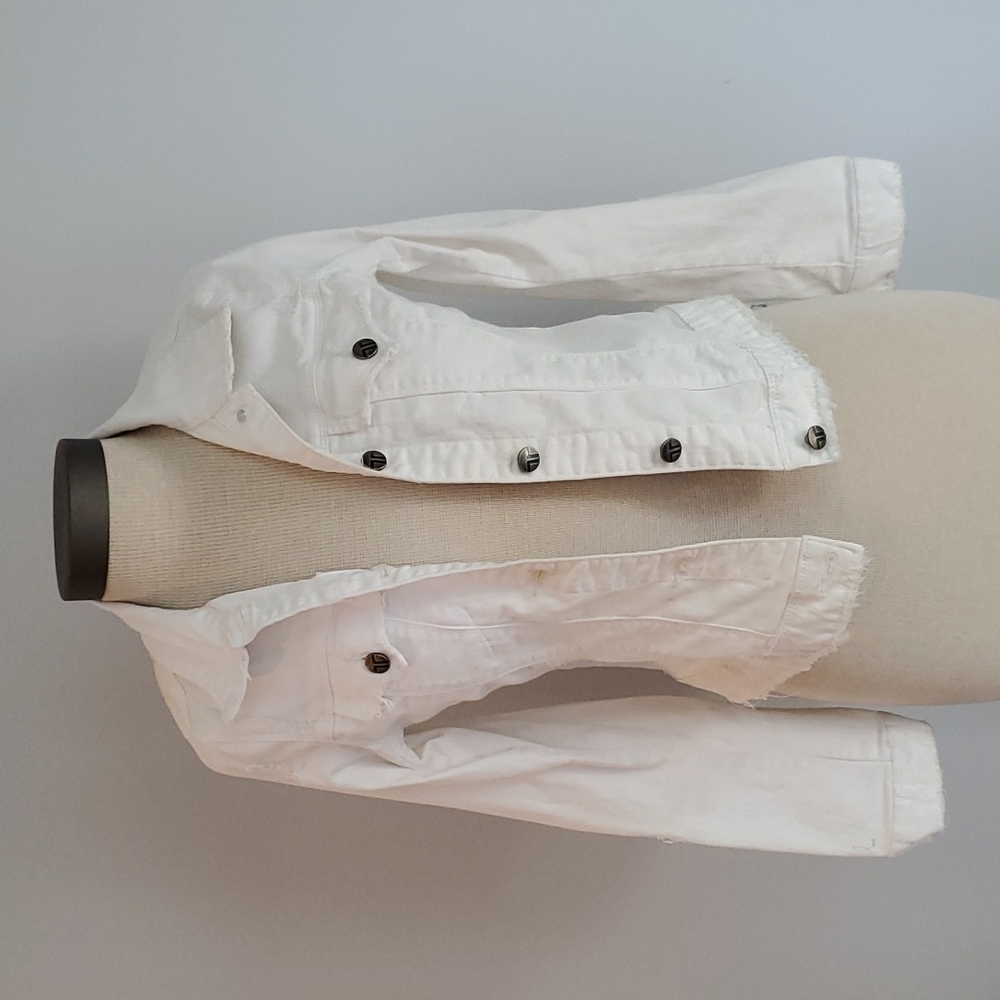 Kids frayed white jean jacket, XL